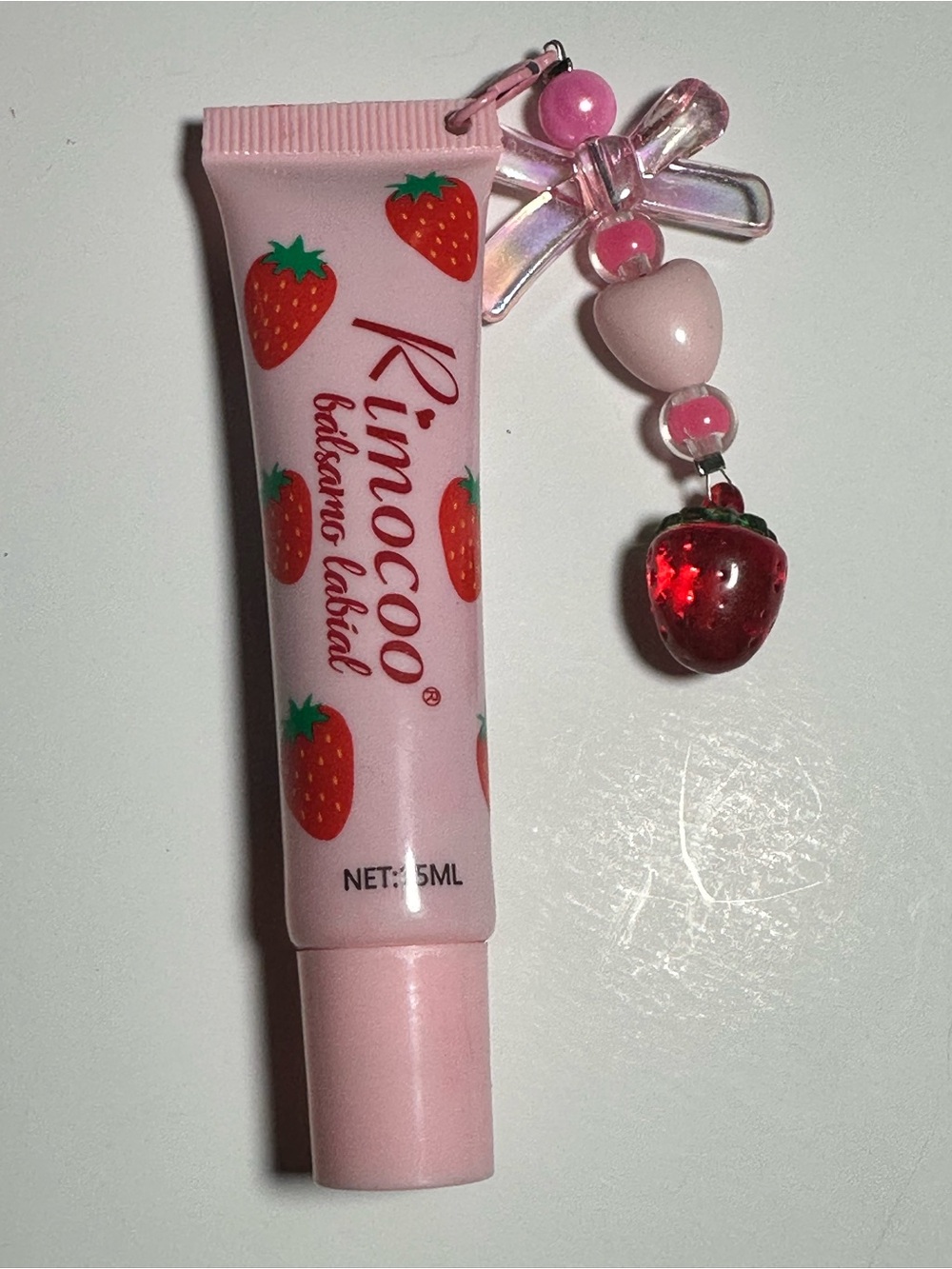 🍓 Strawberry-Themed Beauty Gift Set – Cosmetic Bag, Lip Gloss, Hand Cream & More - Picture 7 of 8